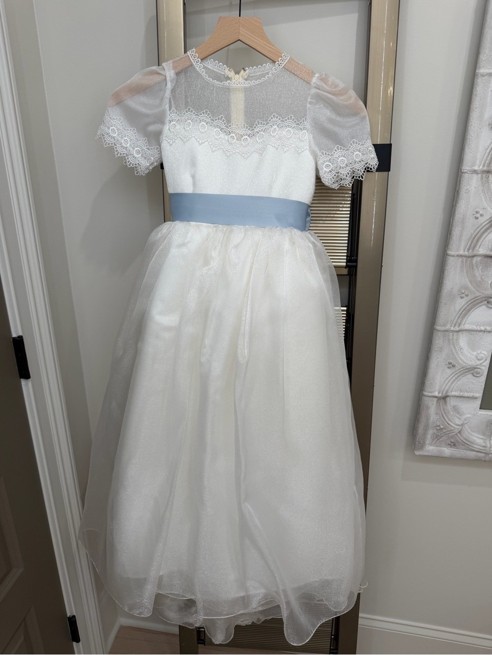 White Lace Bodice Formal Dress with Light Blue Sash for Girls